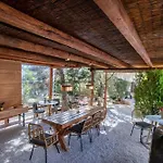 Sunrock - Gerani Aparthotel Naxos City