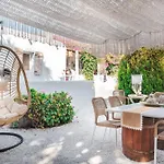 Sunrock - Gerani Aparthotel