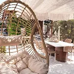 Aparthotel Sunrock - Gerani